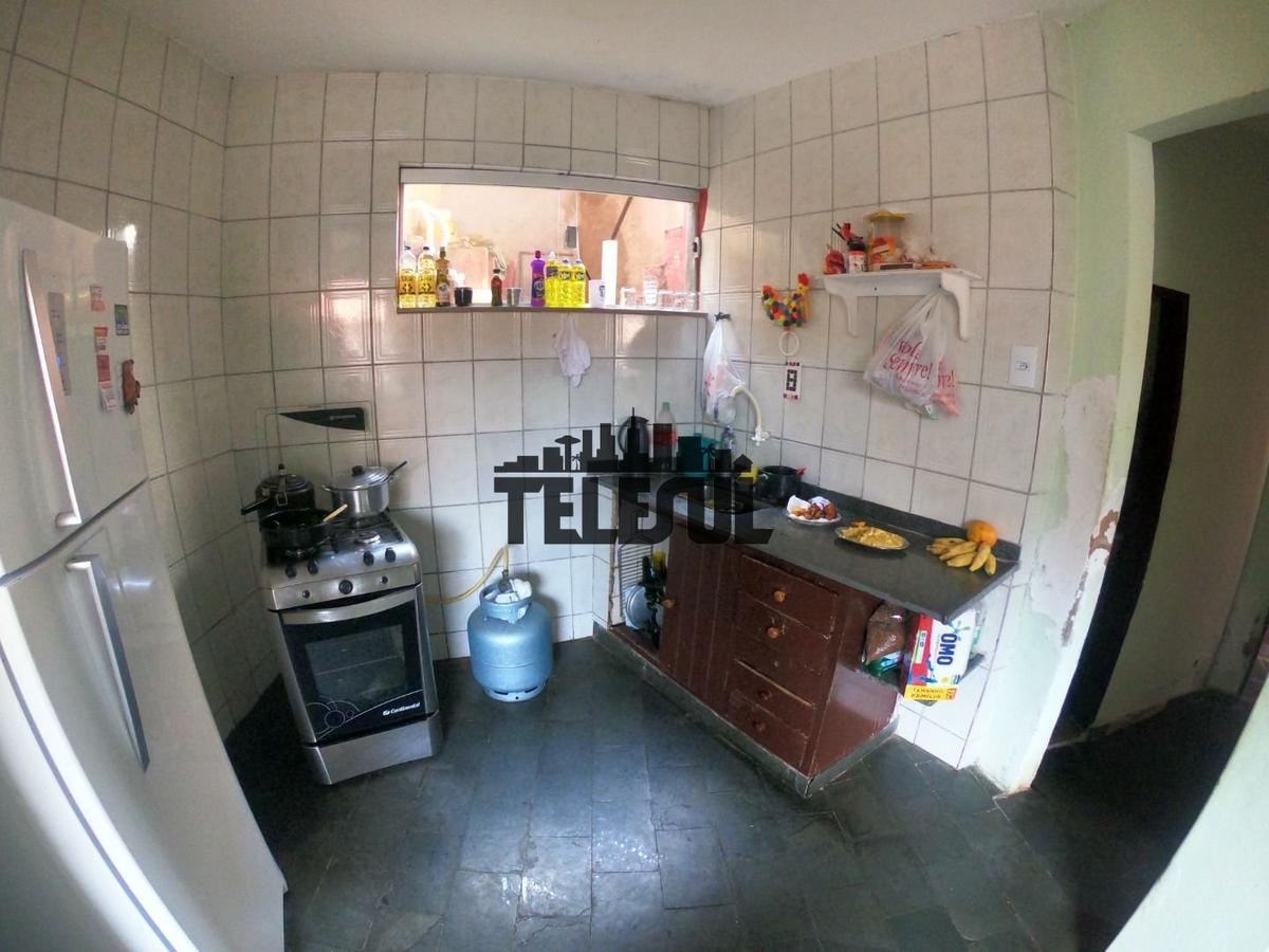Casa, Jardim Orlândia, 2 Quartos, 0 Vaga