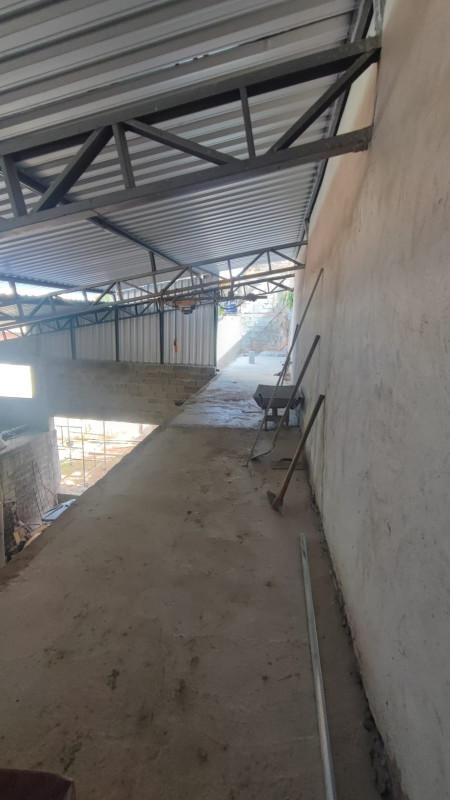 Galpão, Santa Terezinha, 0 Quarto, 10 Vagas