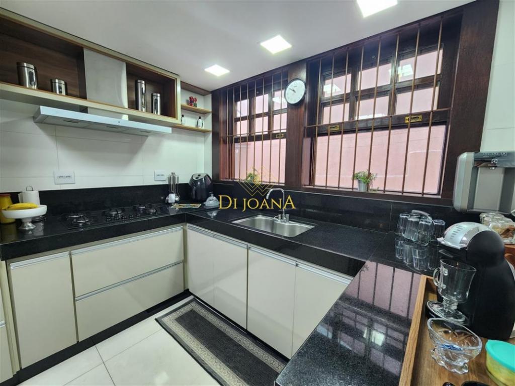 Casa, Guarujá, 4 Quartos, 4 Vagas, 1 Suíte
