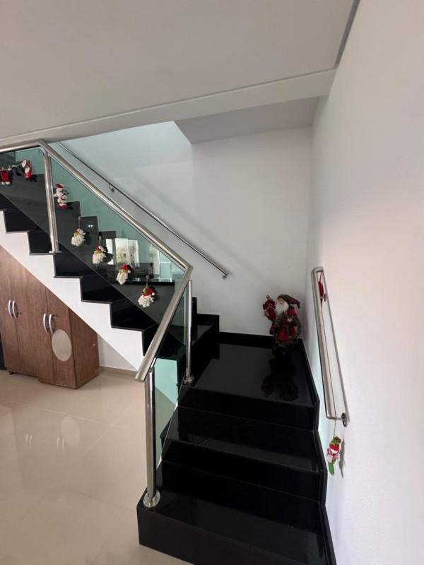 Casa, Masterville, 3 Quartos, 5 Vagas, 1 Suíte