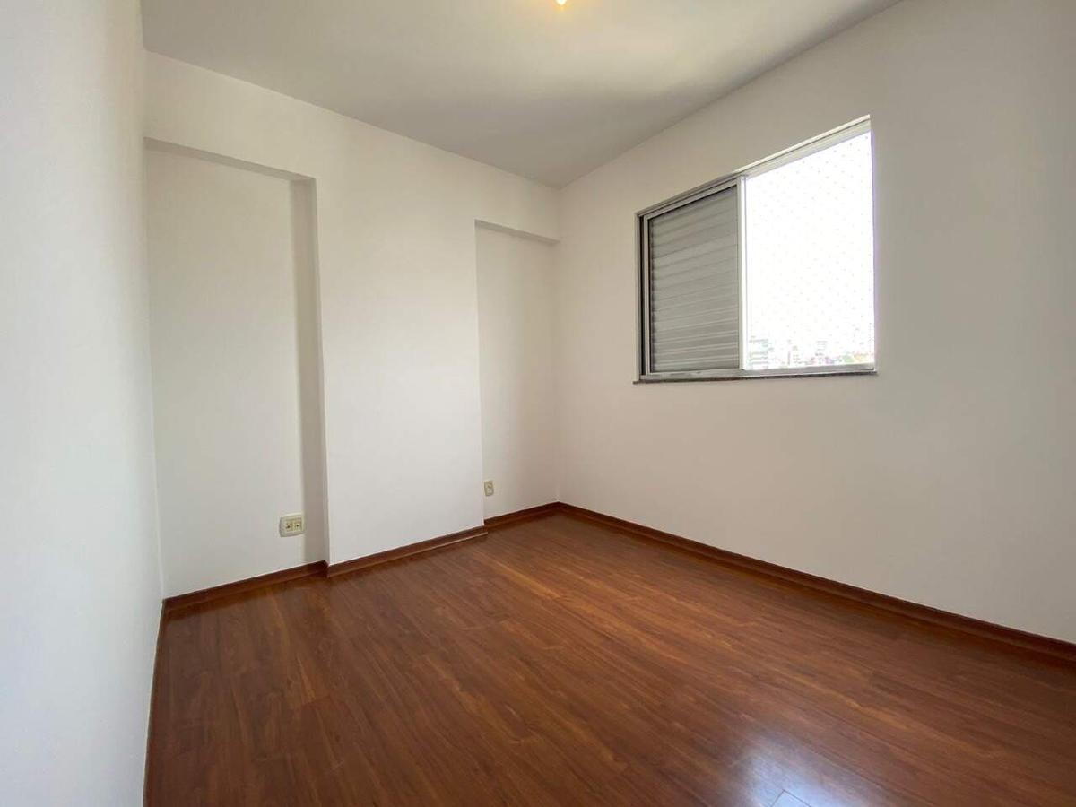 Apartamento, Estoril, 3 Quartos, 2 Vagas, 1 Suíte