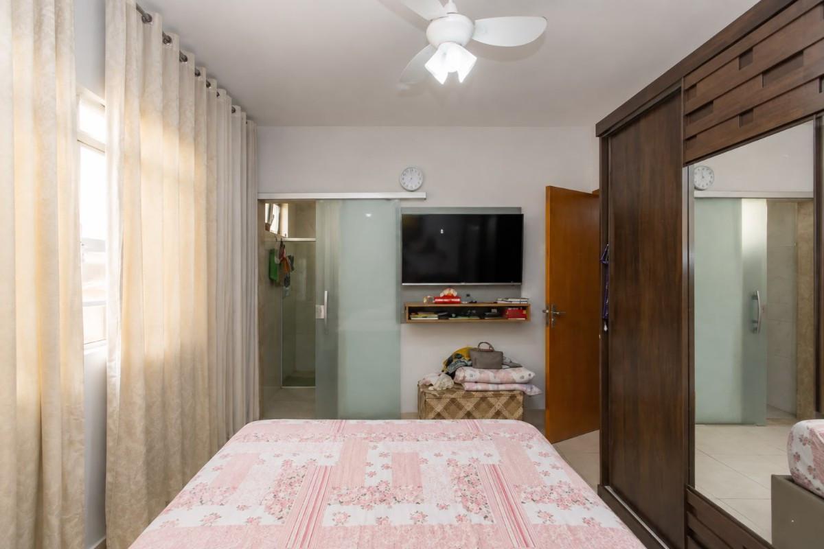 Casa, Cinquentenário, 3 Quartos, 2 Vagas, 1 Suíte