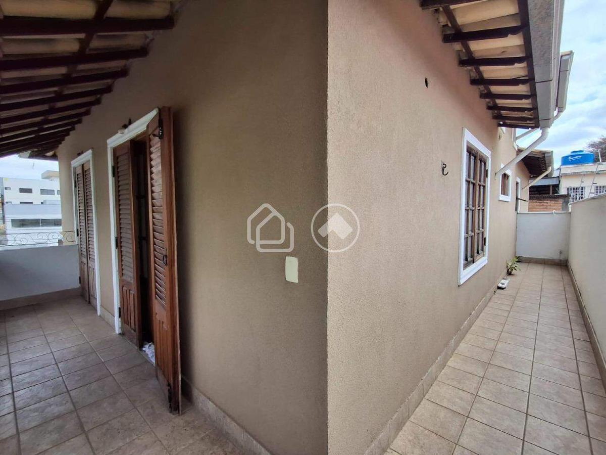 Casa, Renascença, 6 Quartos, 4 Vagas, 3 Suítes