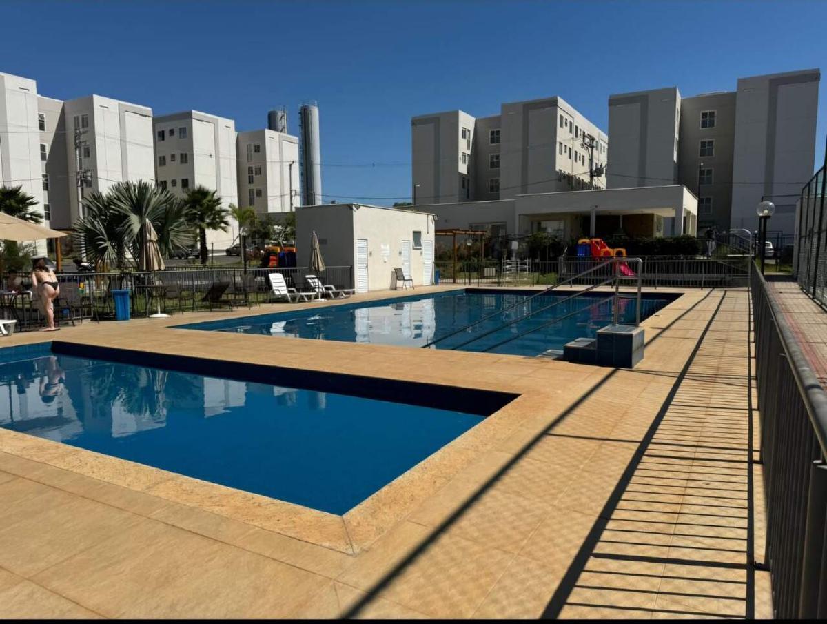 Apartamento, Três Barras, 2 Quartos, 1 Vaga