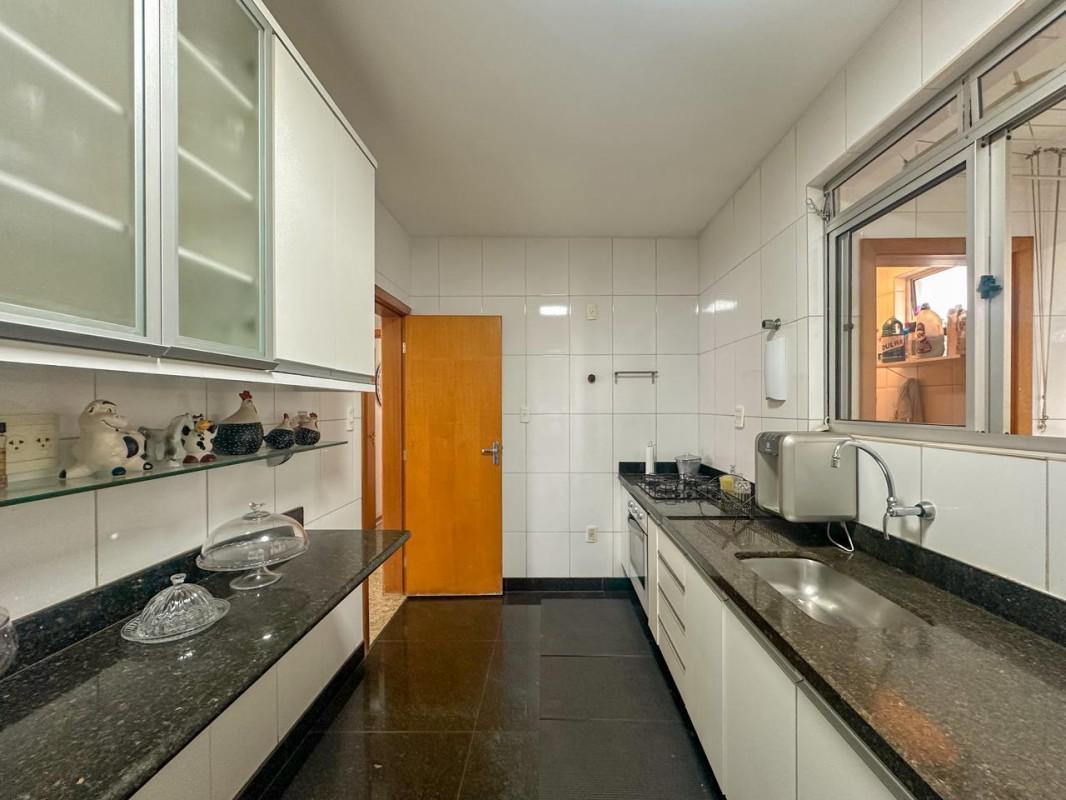 Apartamento, Castelo, 3 Quartos, 2 Vagas, 1 Suíte