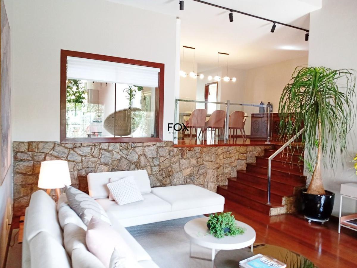 Casa, Santa Lúcia, 6 Quartos, 5 Vagas, 2 Suítes