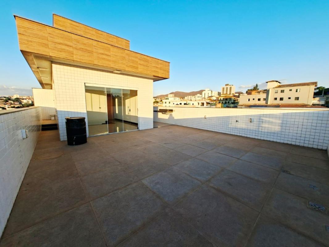 Cobertura, Santa Helena (barreiro), 3 Quartos, 2 Vagas, 1 Suíte