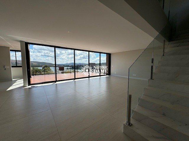 Casa, Alphaville - Lagoa dos Ingleses, 4 Quartos, 4 Vagas, 2 Suítes