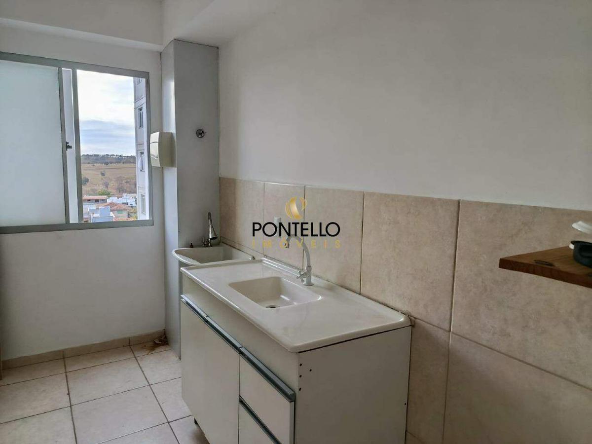 Apartamento, Iporanga, 2 Quartos, 1 Vaga