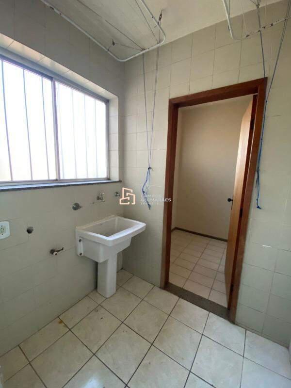 Apartamento, Barreiro, 3 Quartos, 1 Vaga, 1 Suíte