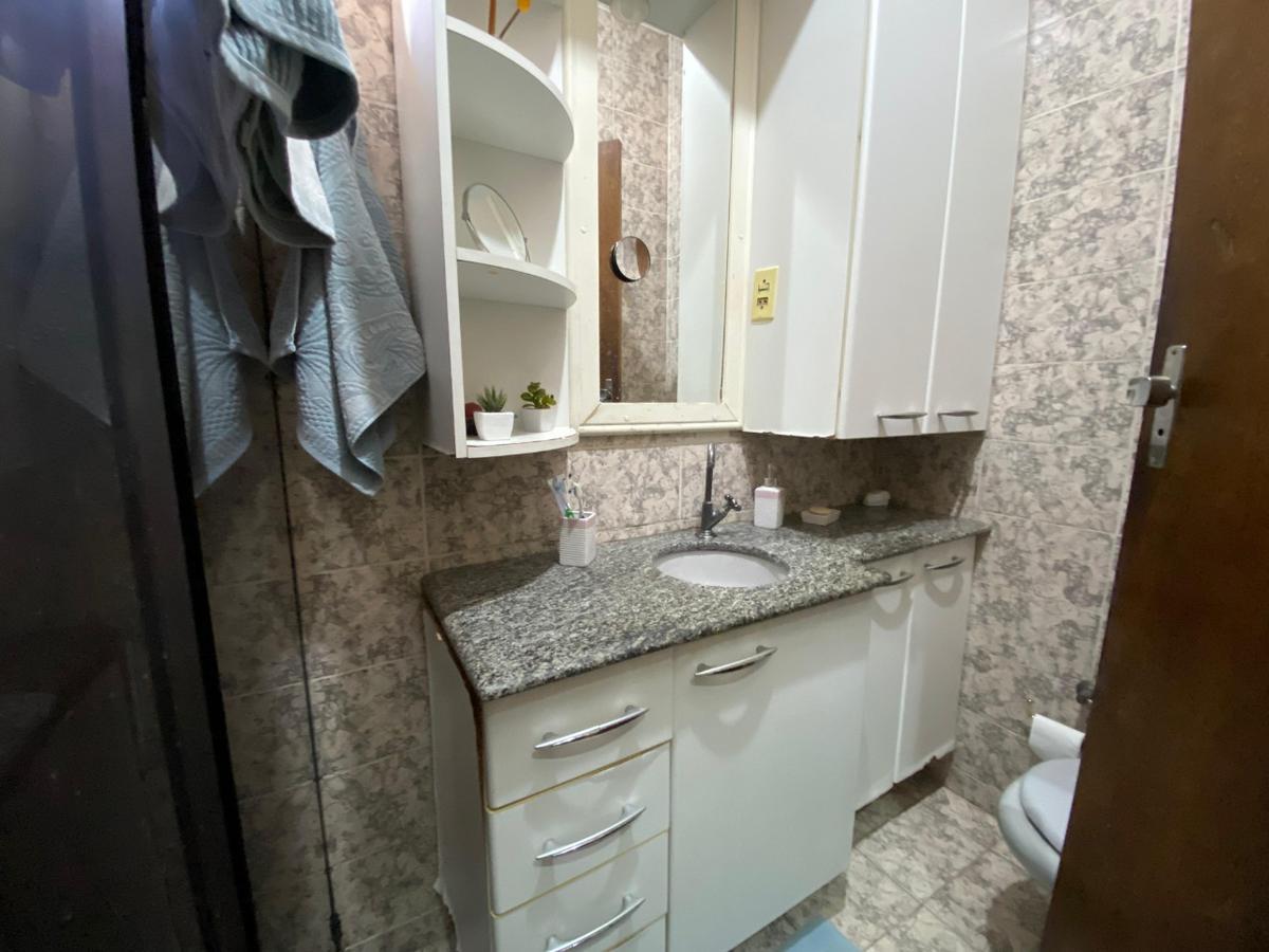 Casa, Planalto, 2 Quartos, 3 Vagas, 2 Suítes