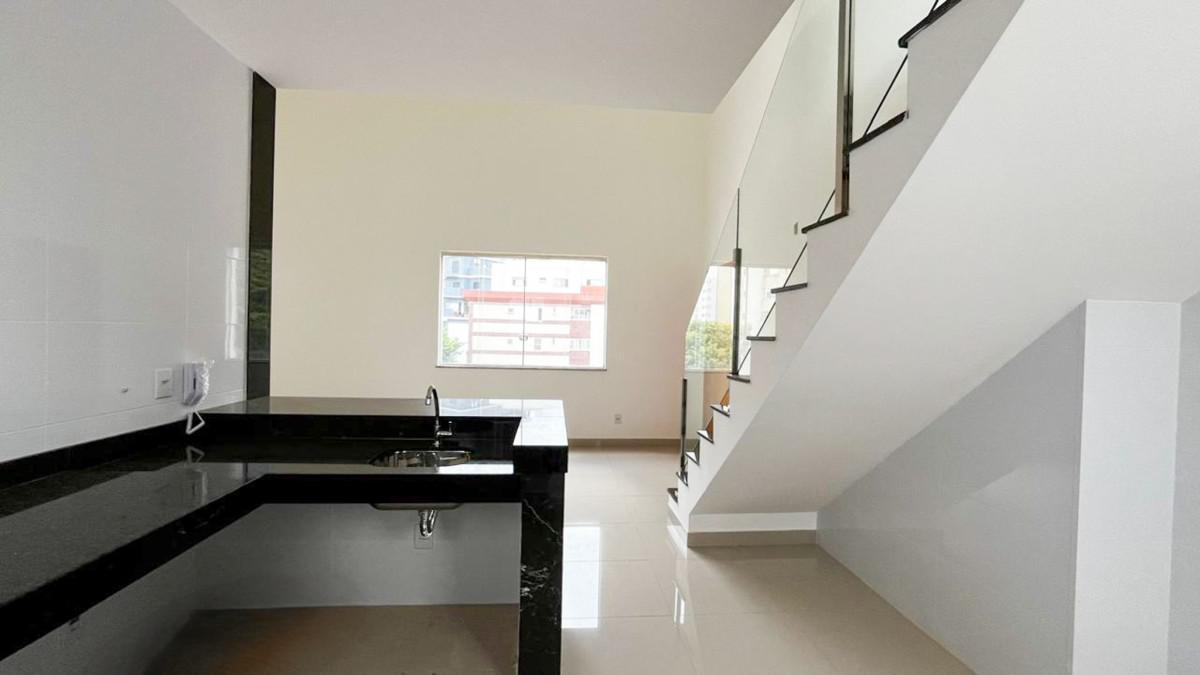 Cobertura, Vila Paris, 2 Quartos, 2 Vagas, 2 Suítes