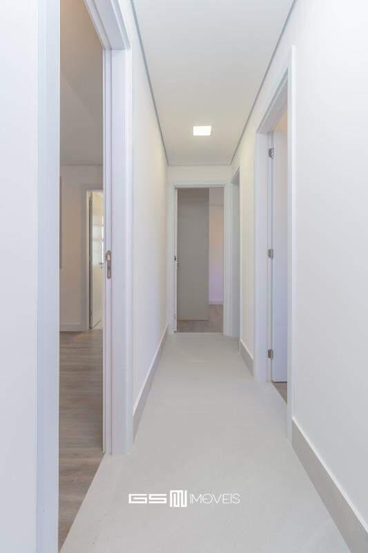 Apartamento, Sagrada Família, 3 Quartos, 2 Vagas, 1 Suíte