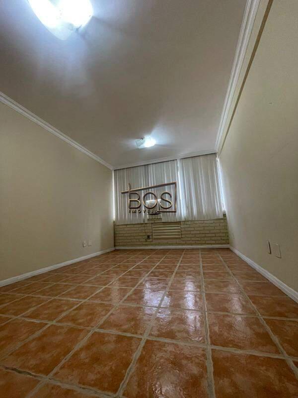 Sala, Barro Preto, 0 Quarto, 1 Vaga