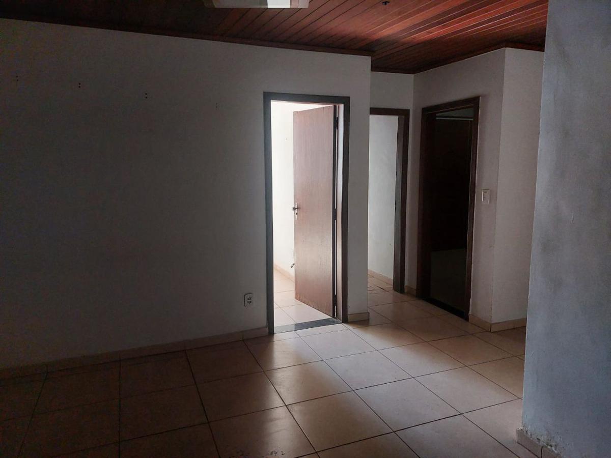 Casa, Concórdia, 3 Quartos, 4 Vagas, 1 Suíte