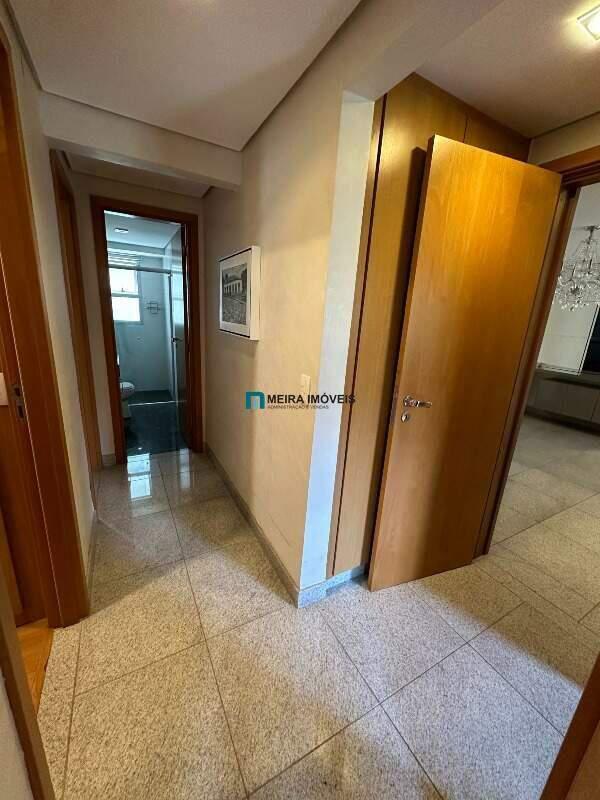 Apartamento, Funcionários, 4 Quartos, 3 Vagas, 1 Suíte
