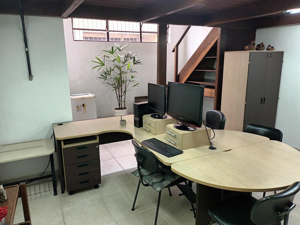 Sala, Barro Preto, 0 Quarto, 0 Vaga