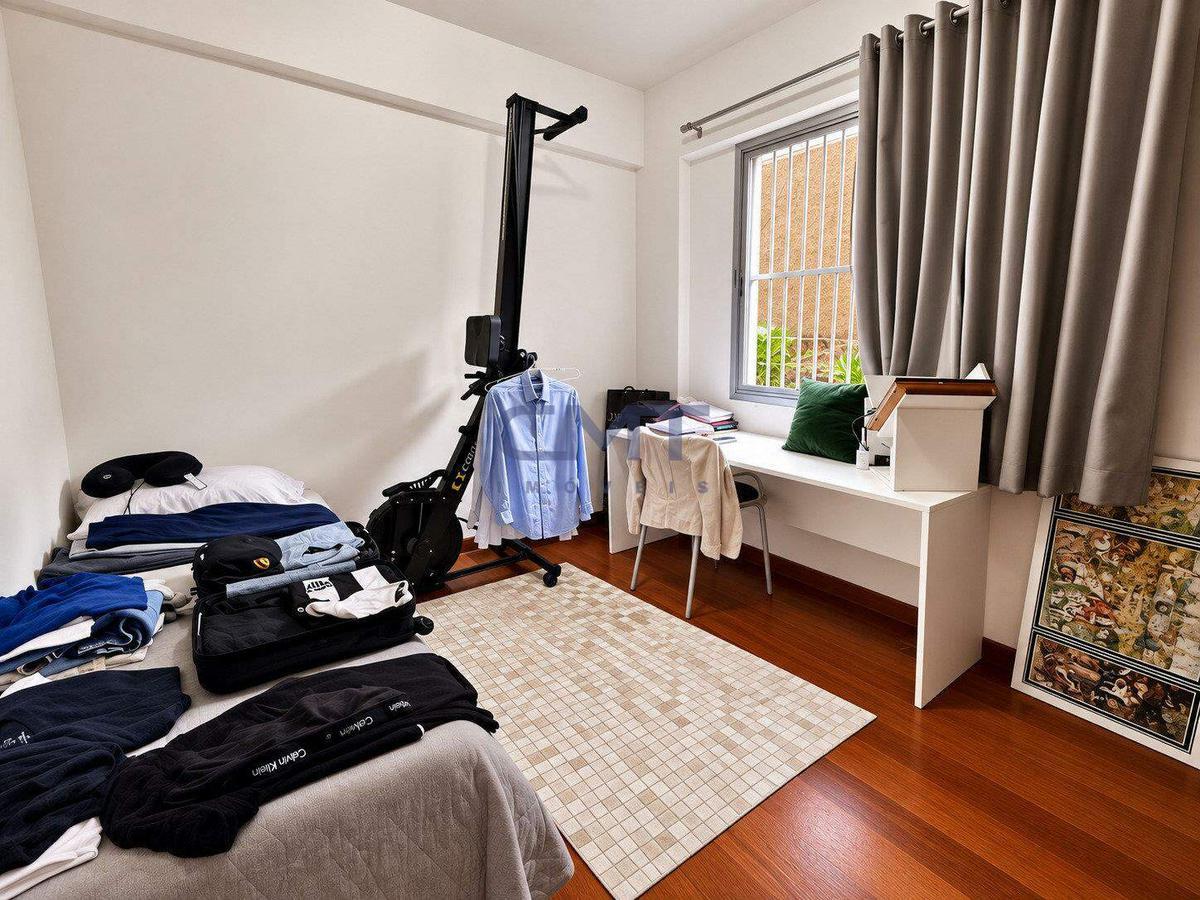 Apartamento, Vila Paris, 2 Quartos, 1 Vaga