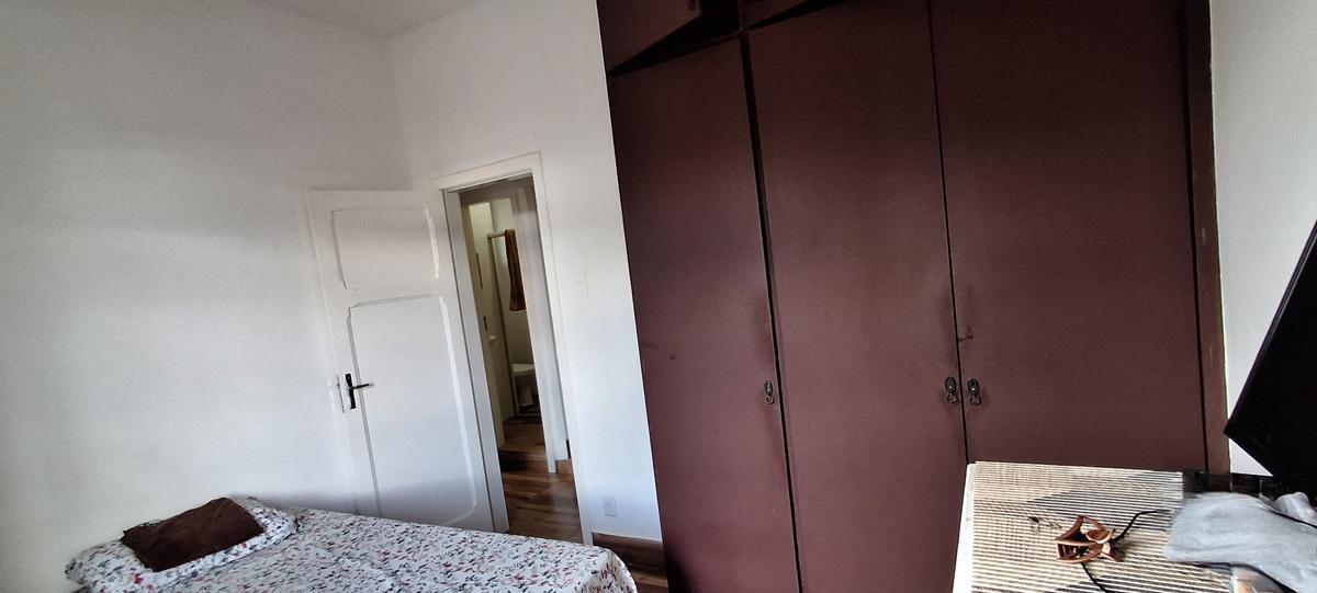 Apartamento, Floresta, 5 Quartos, 0 Vaga, 1 Suíte