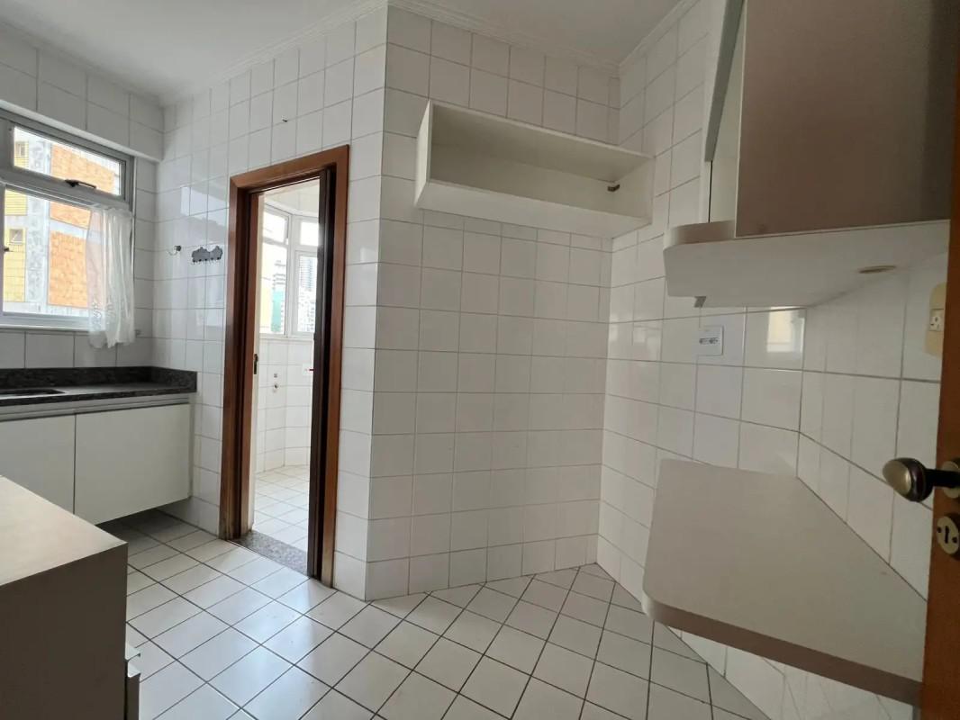 Apartamento, Estoril, 3 Quartos, 1 Vaga, 1 Suíte