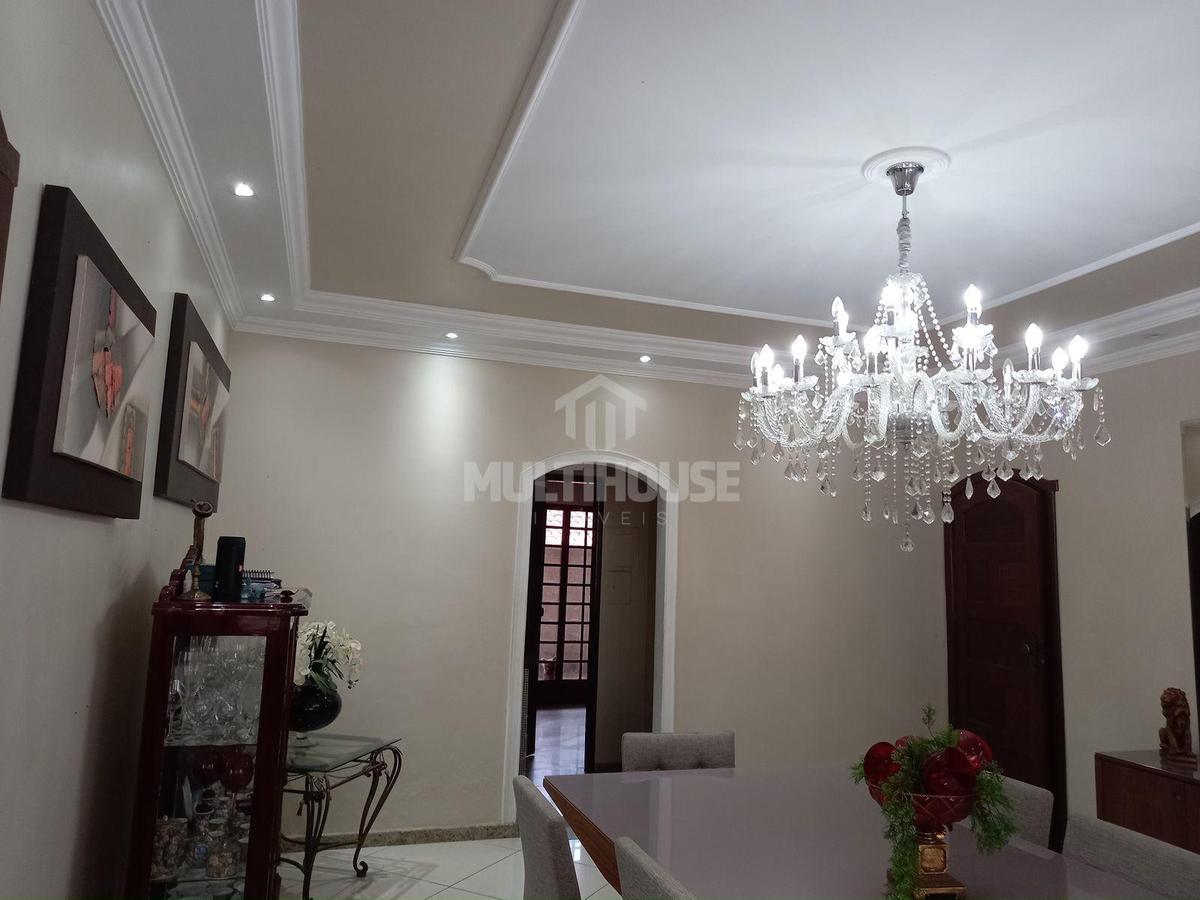 Casa, São João Batista (venda Nova), 4 Quartos, 3 Vagas, 2 Suítes