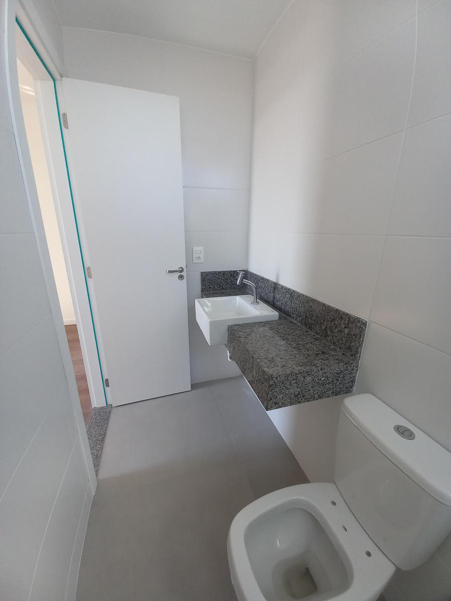 Cobertura, Alto Barroca, 2 Quartos, 2 Vagas, 2 Suítes