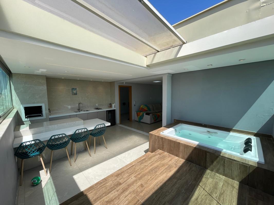 Cobertura, Cabral, 2 Quartos, 2 Vagas, 1 Suíte