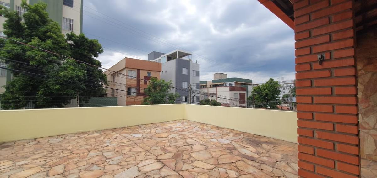 Casa, Jardim América, 4 Quartos, 4 Vagas, 1 Suíte