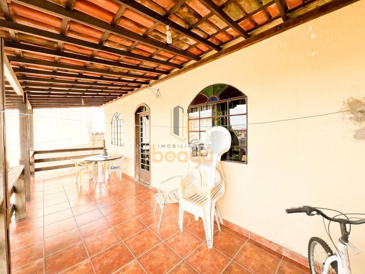 Casa, Pedra Azul, 3 Quartos, 3 Vagas, 1 Suíte