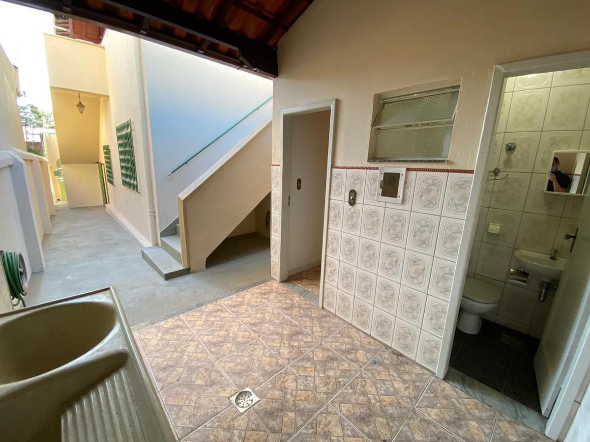 Casa Comercial, Floresta, 4 Quartos, 1 Vaga, 1 Suíte