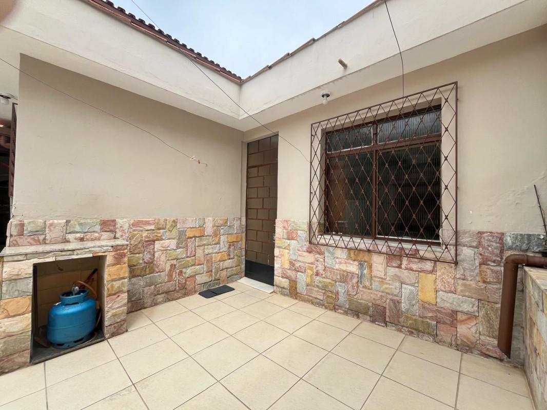 Casa, Alípio de Melo, 3 Quartos, 4 Vagas, 1 Suíte