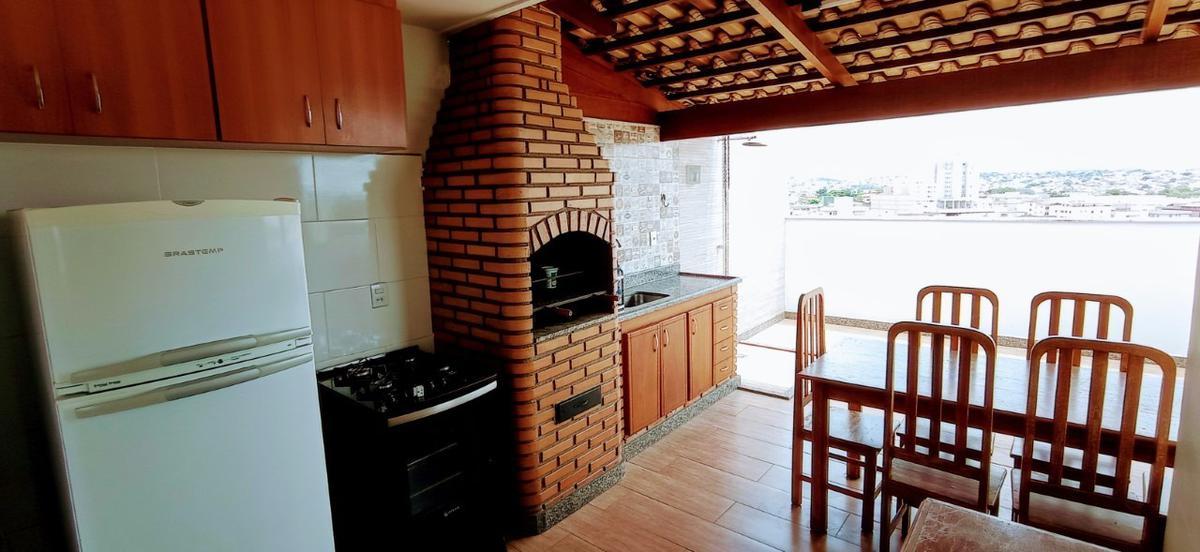 Cobertura, Castelo, 3 Quartos, 2 Vagas, 1 Suíte