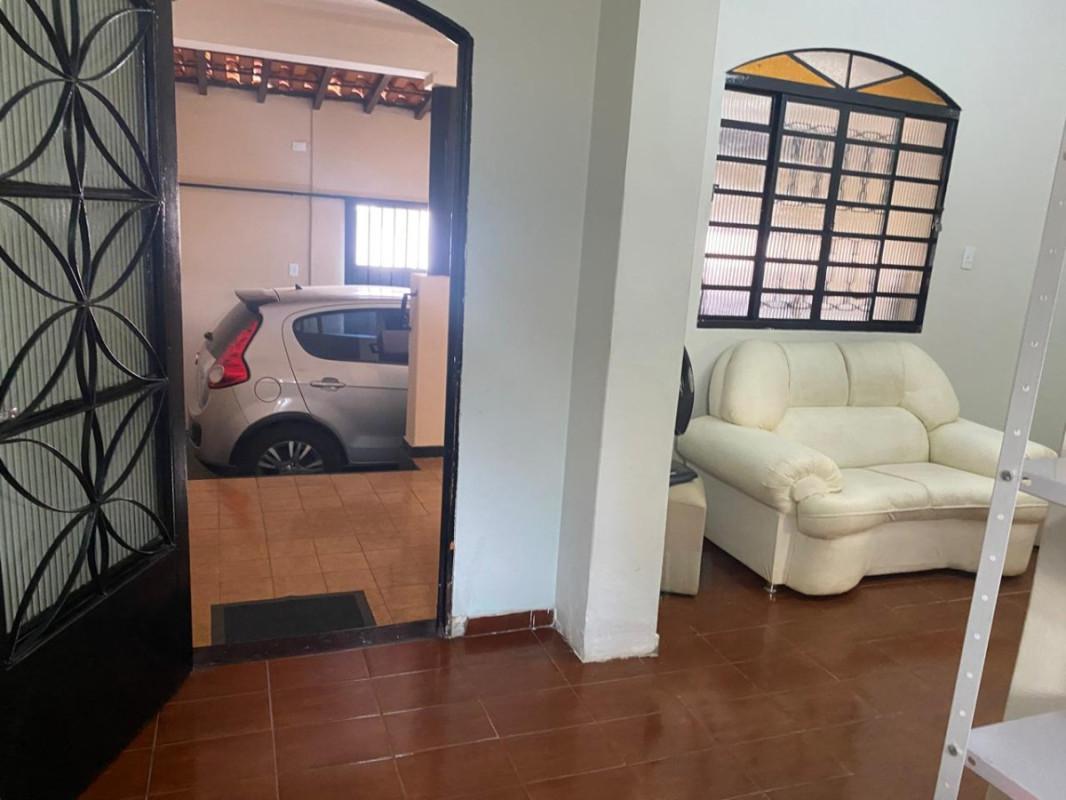 Casa, Carlos Prates, 5 Quartos, 2 Vagas