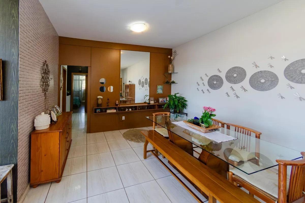 Cobertura, Estoril, 3 Quartos, 4 Vagas, 1 Suíte