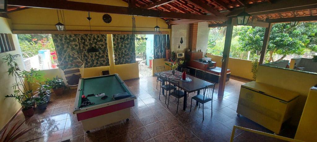 Fazenda, Ravena, 3 Quartos, 0 Vaga, 3 Suítes