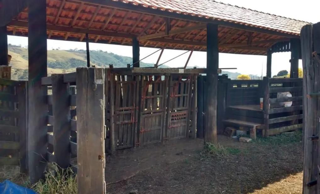 Fazenda, Zona Rural, 3 Quartos, 0 Vaga