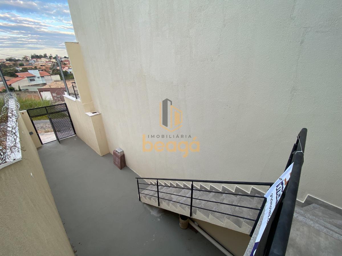 Casa, Parque Xangri-lá, 3 Quartos, 2 Vagas, 1 Suíte