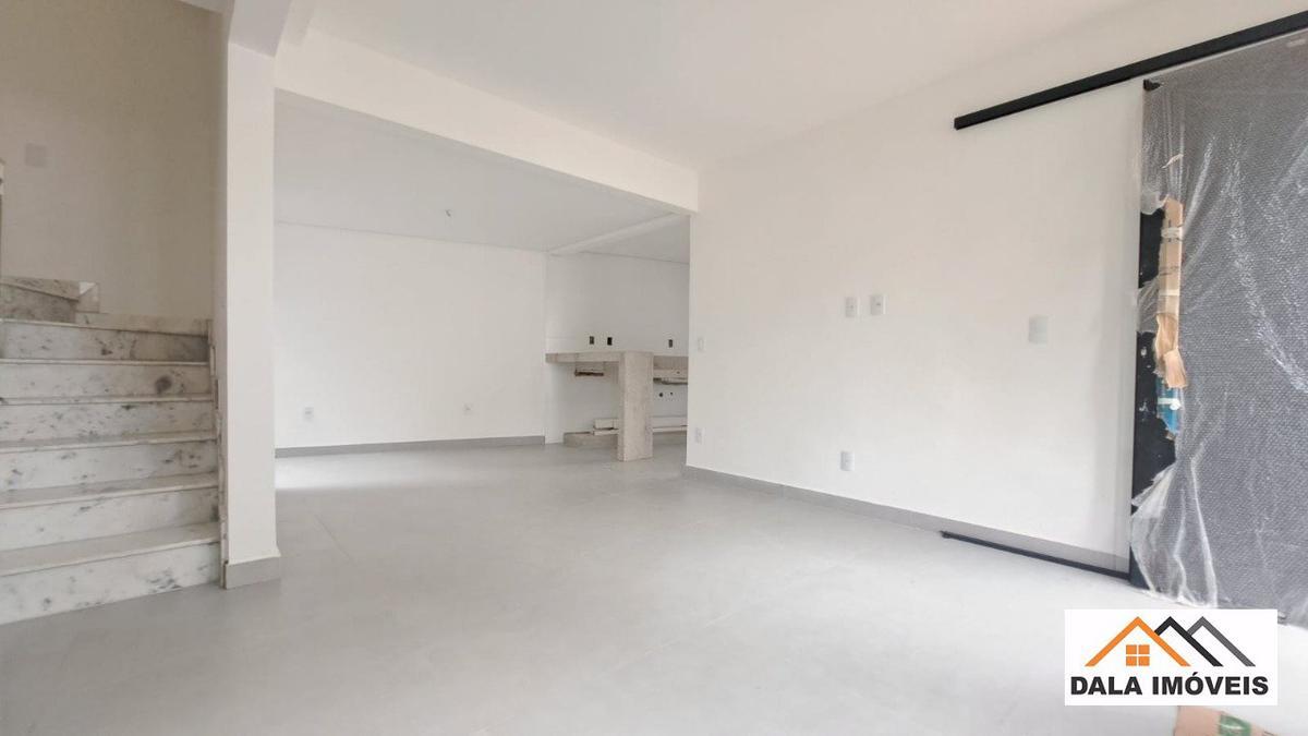 Casa, Planalto, 3 Quartos, 2 Vagas, 1 Suíte