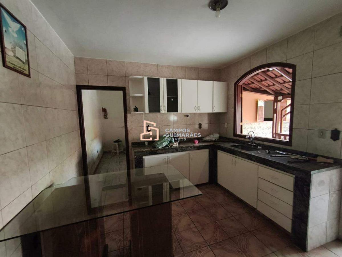 Casa, Distrito Industrial do Jatobá, 3 Quartos, 6 Vagas, 1 Suíte