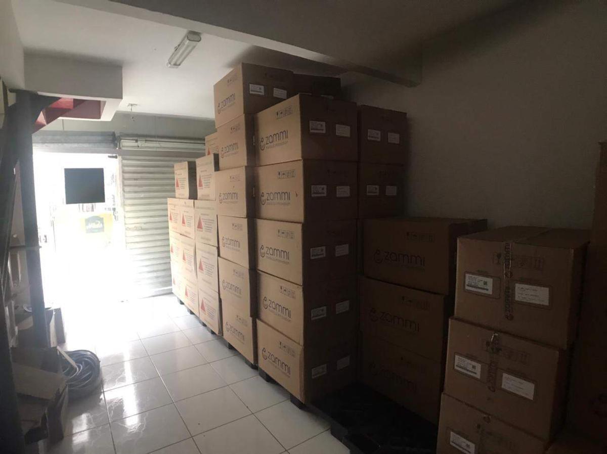 Loja, Estoril, 1 Vaga