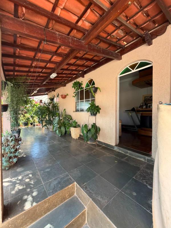 Casa, São Benedito, 3 Quartos, 2 Vagas