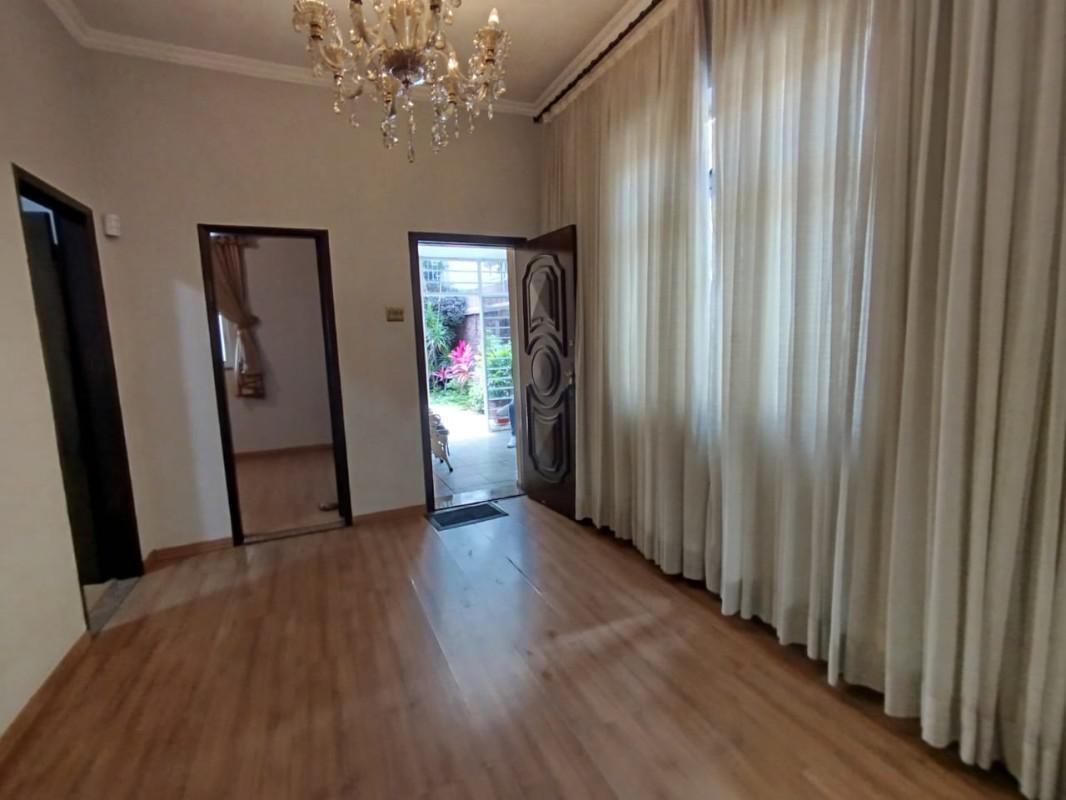 Casa, Carlos Prates, 3 Quartos, 2 Vagas