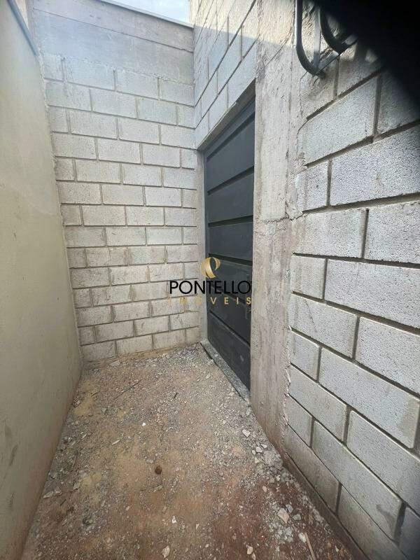 Galpão, Distrito Industrial, 0 Quarto, 5 Vagas