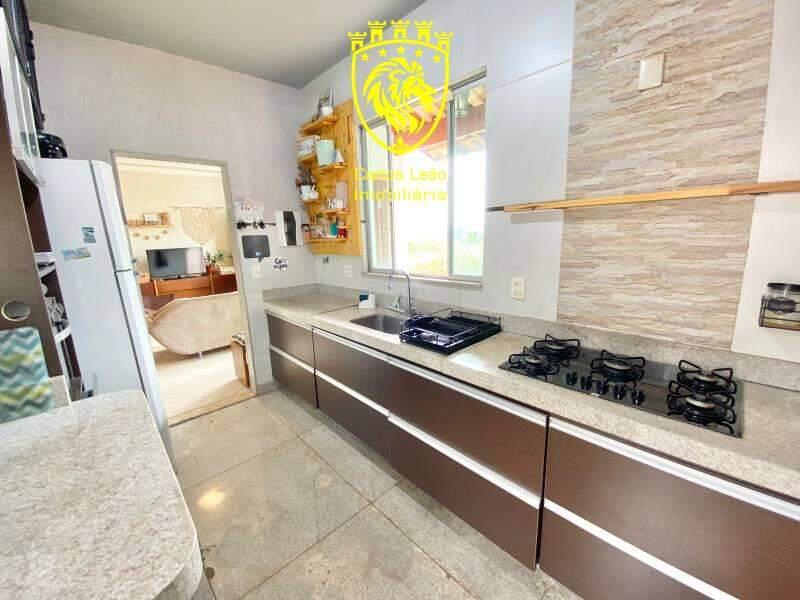 Casa, Trevo, 3 Quartos, 2 Vagas, 1 Suíte