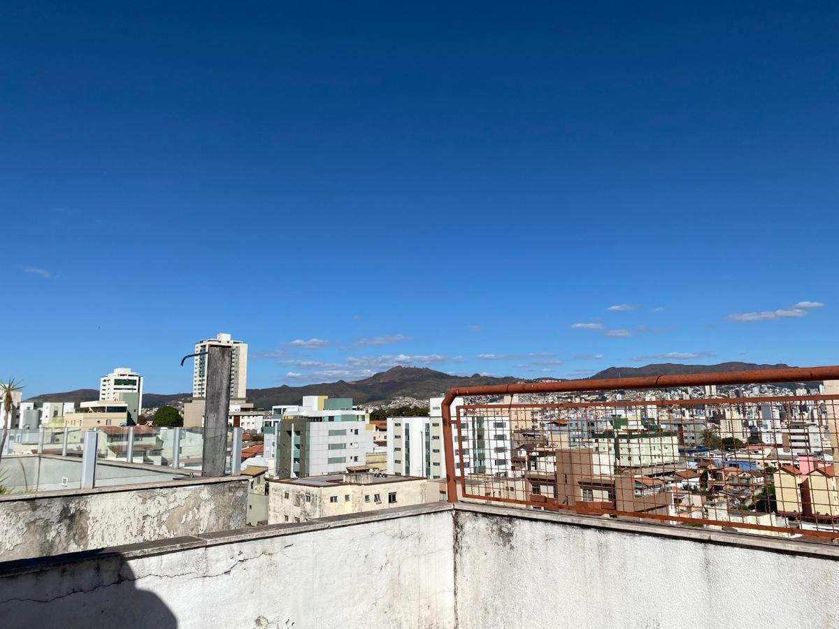 Cobertura, Sagrada Família, 3 Quartos, 2 Vagas, 1 Suíte