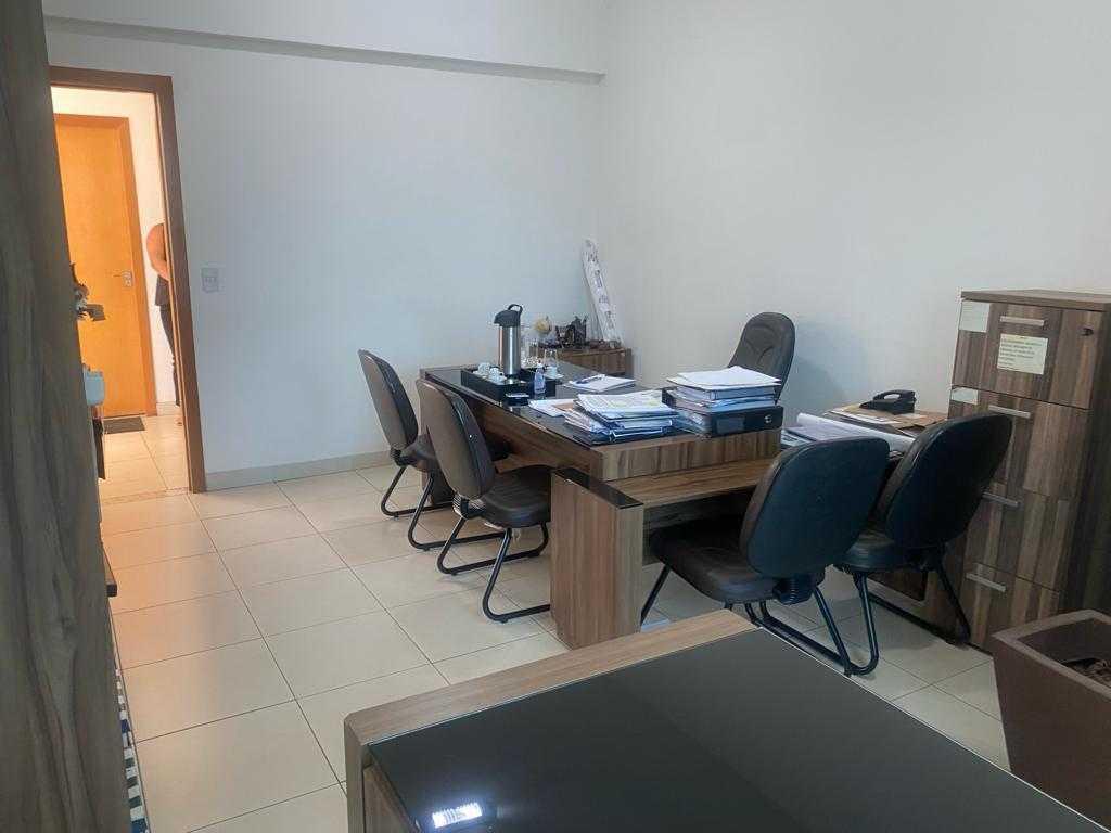 Andar, União, 0 Quarto, 1 Vaga