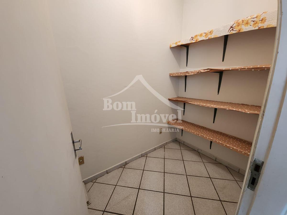 Apartamento, Centro, 2 Quartos, 1 Vaga, 1 Suíte