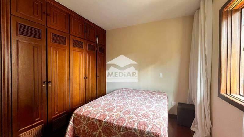 Casa, Comiteco, 4 Quartos, 4 Vagas, 2 Suítes