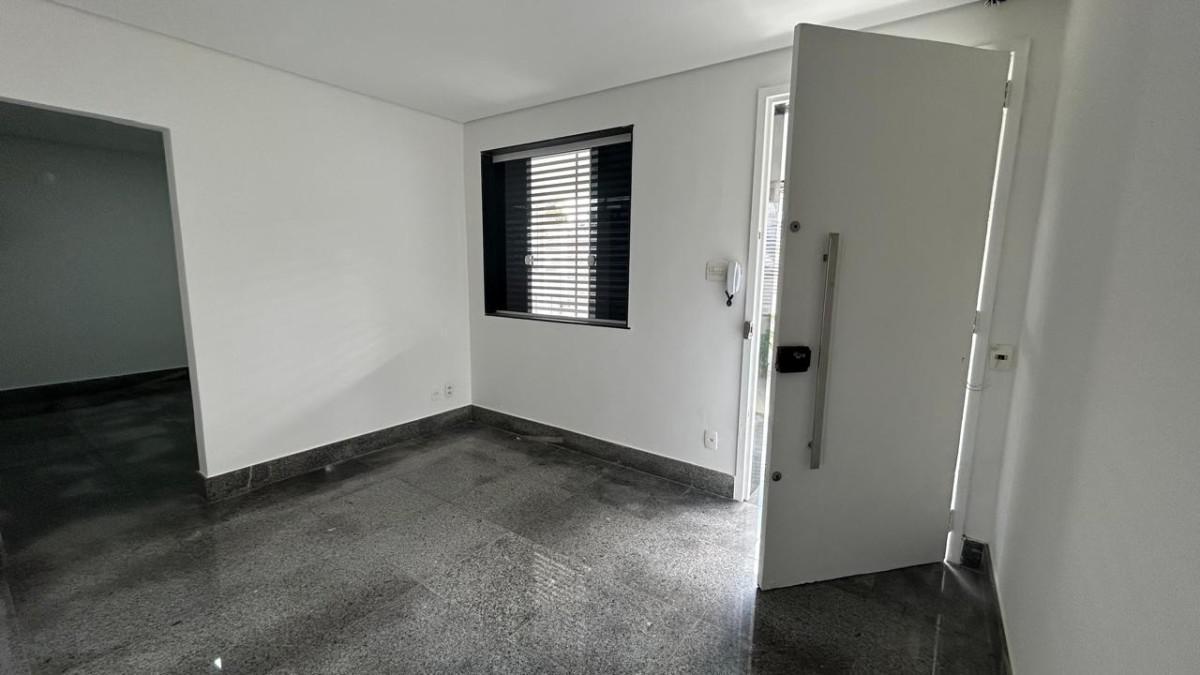 Casa, Cachoeirinha, 4 Quartos, 4 Vagas