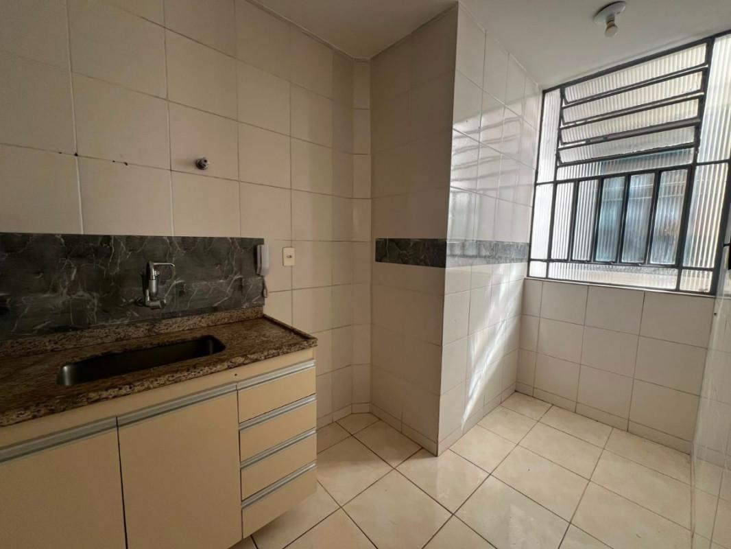 Apartamento, Sagrada Família, 2 Quartos, 1 Vaga